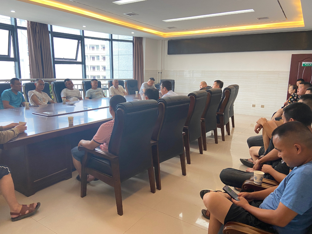 严格源头管控，坚决对违建说“不”
