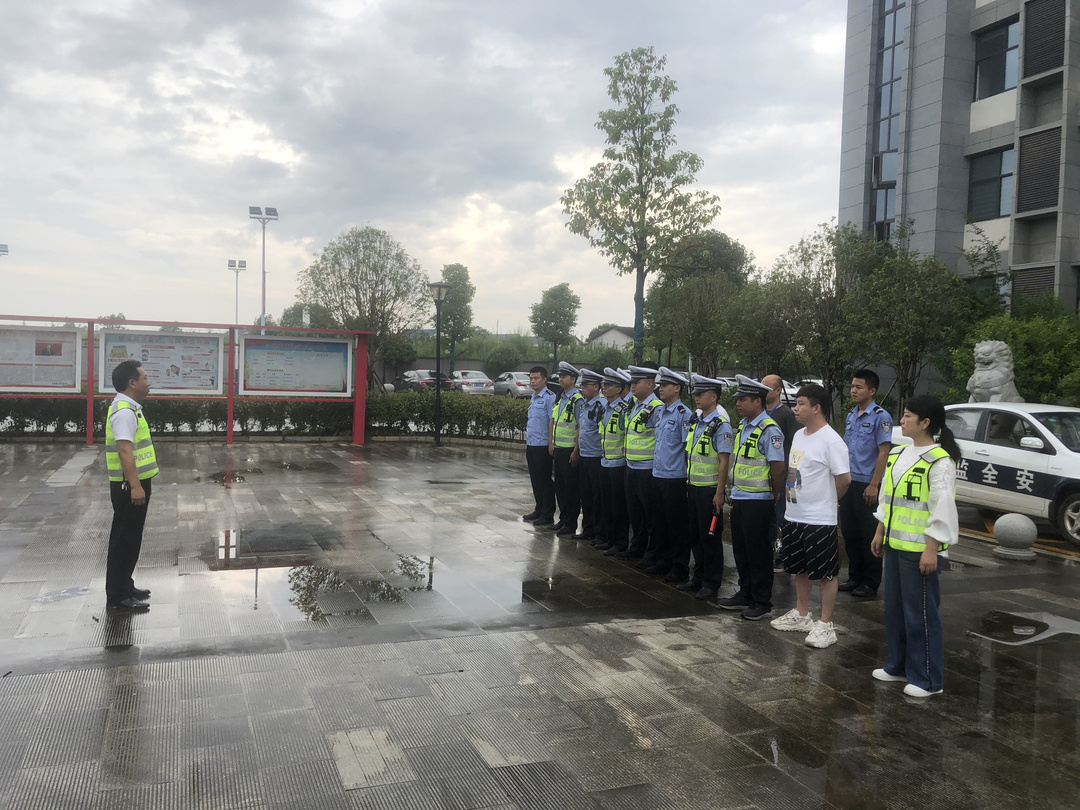 整治交通顽瘴痼疾，守护交通安全“生命线”