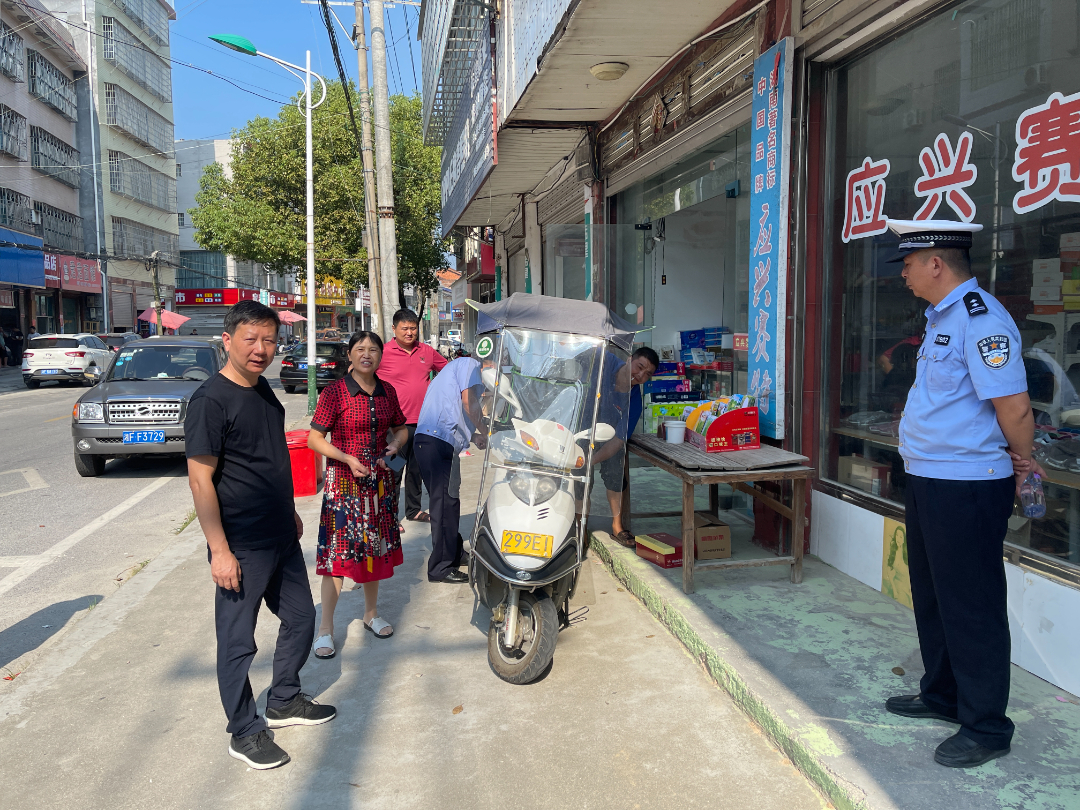板江乡：开展“戴帽工程”专项整治行动，确保道路出行安全