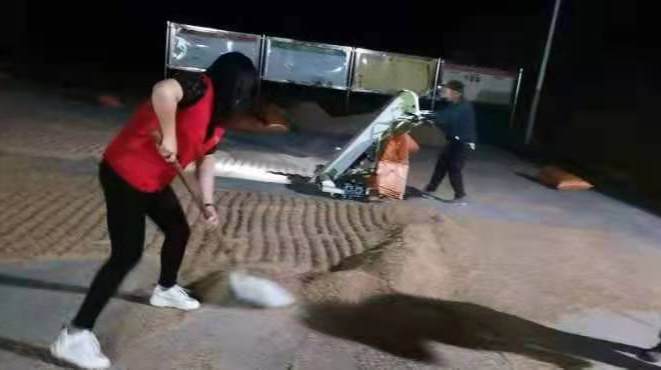 【我为群众办实事】加义镇：志愿服务帮抢收，守好群众“粮袋子”