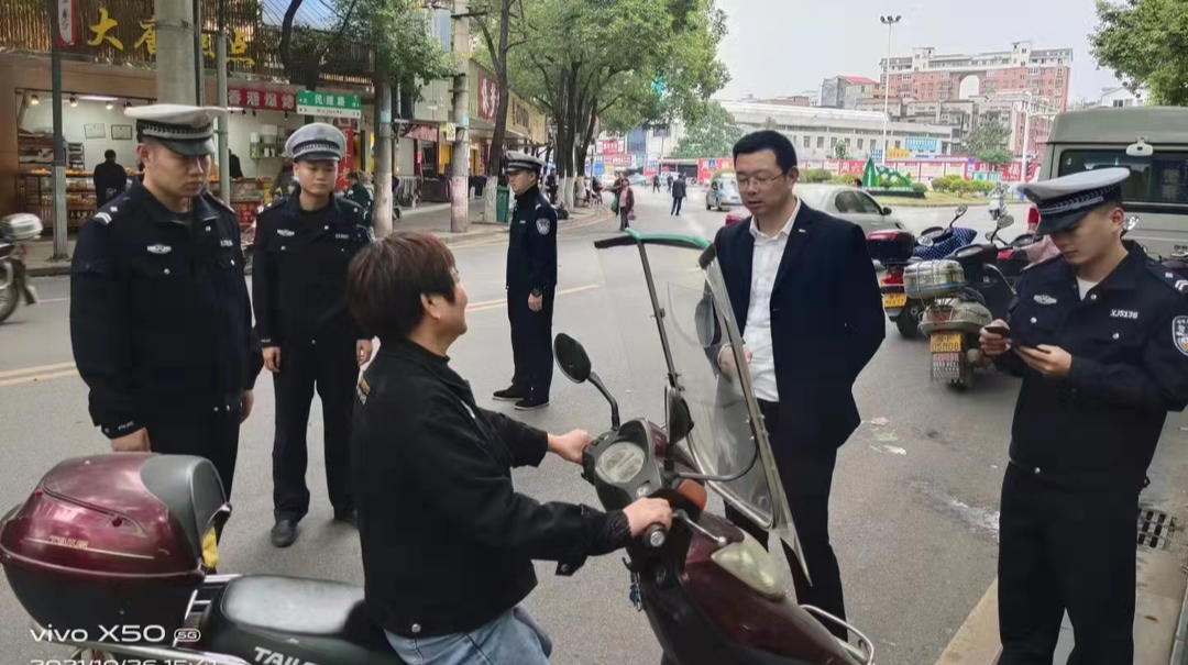 汉昌街道：从“头”抓起，扎实推进“戴帽工程” 专项整治行动
