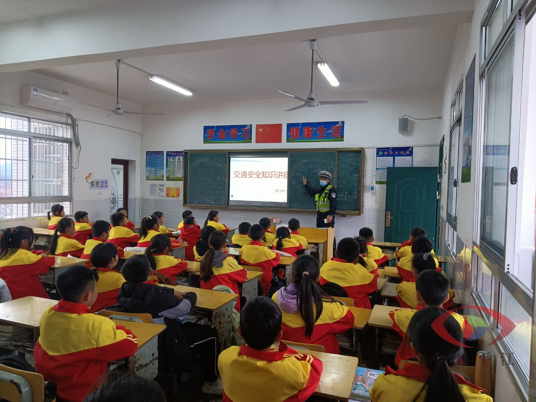 浯口镇：安全知识进校园 撑起交通平安“保护伞”