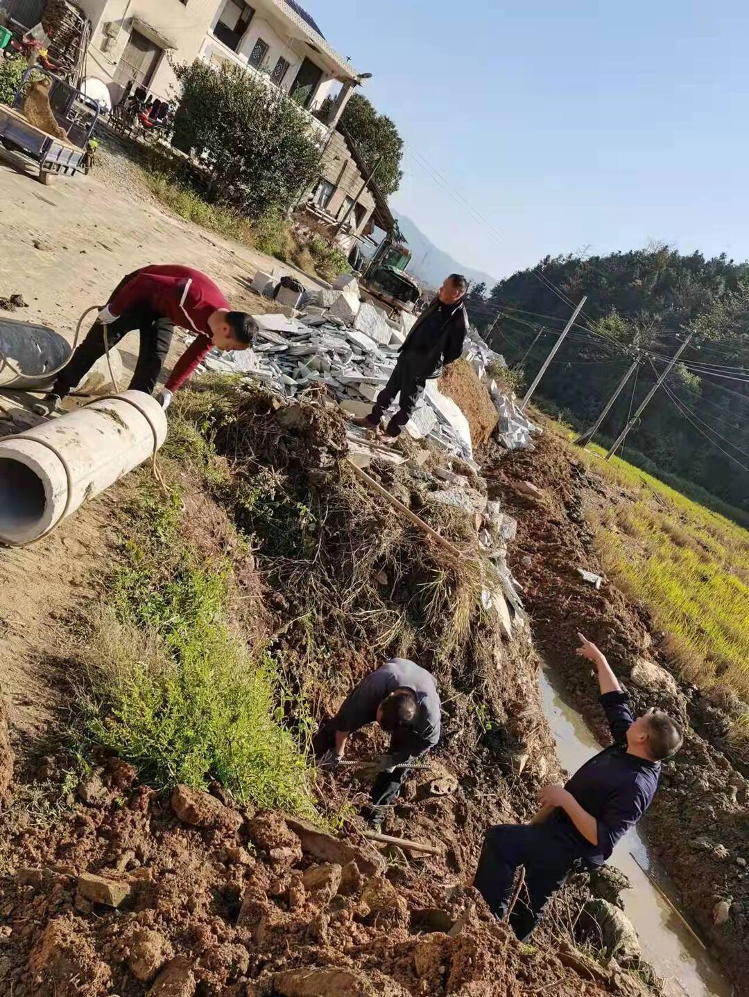 七星村：赞!村民自筹30万，拓宽“幸福路”