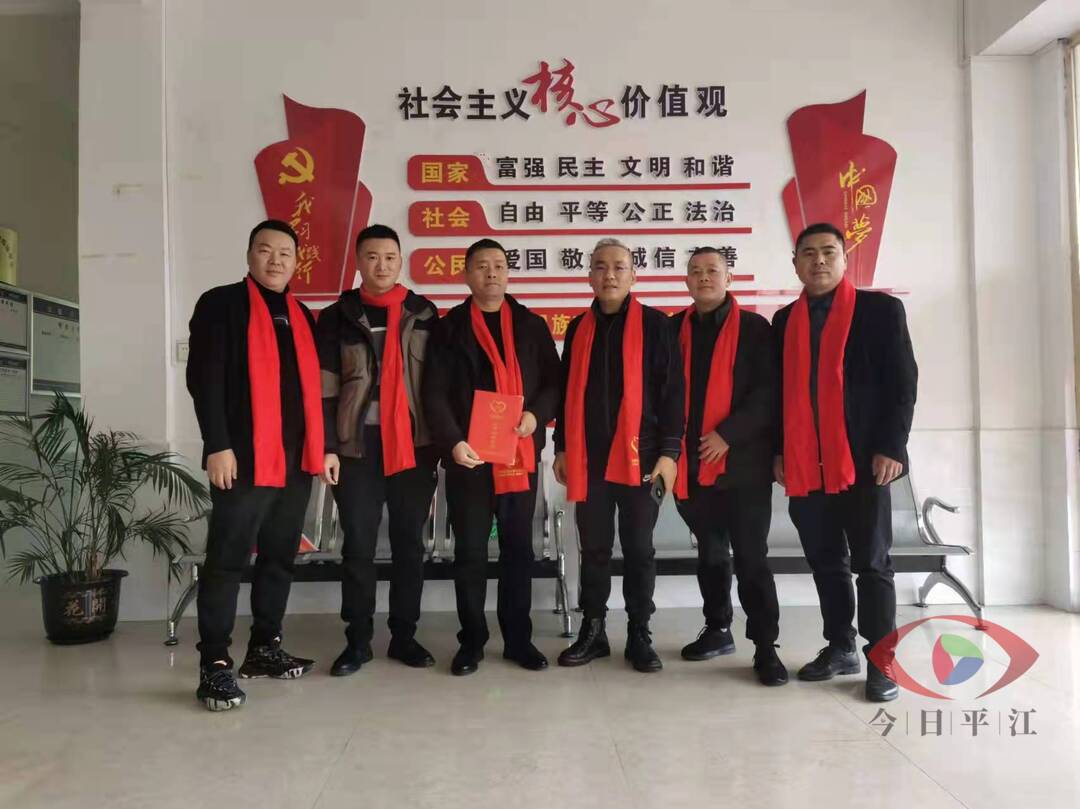 大洲乡：姚洲村爱心服务中心开展“寒冬送温暖、欢喜迎新年”活动