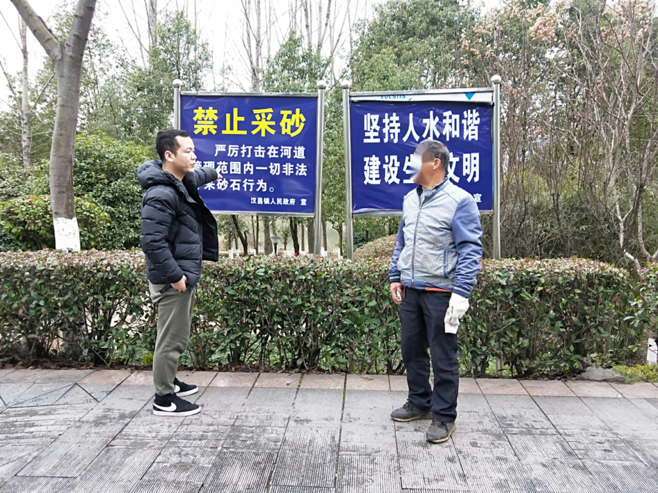 汉昌街道：  执法巡查不放松，非法采砂零容忍