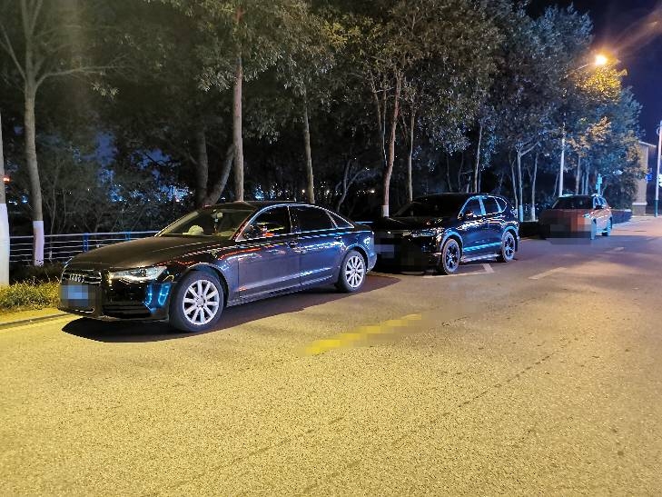 建议增加道路监控，加强车辆乱停乱靠的管理