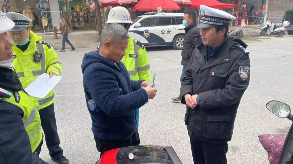 梅仙镇持续开展摩托车“戴帽工程” 专项行动