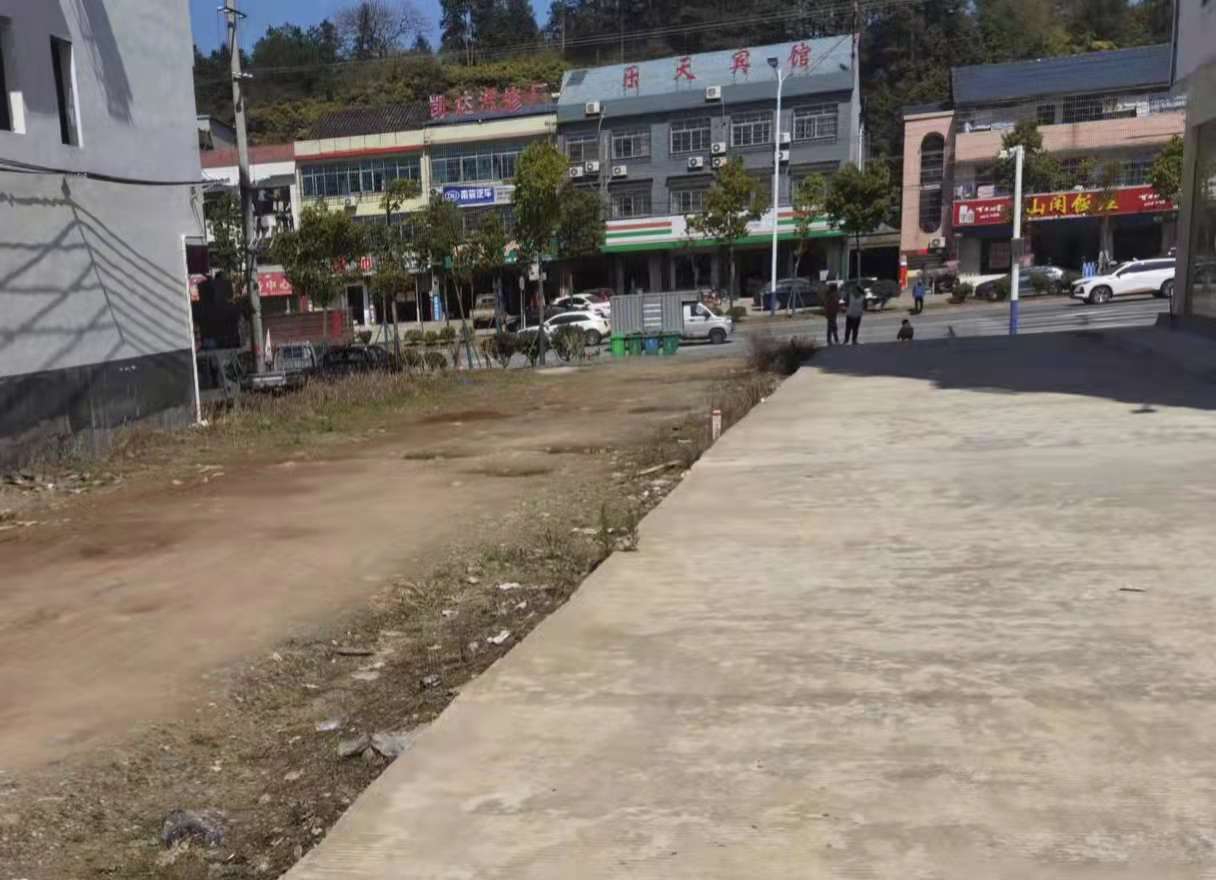 安置区基础设施不到位