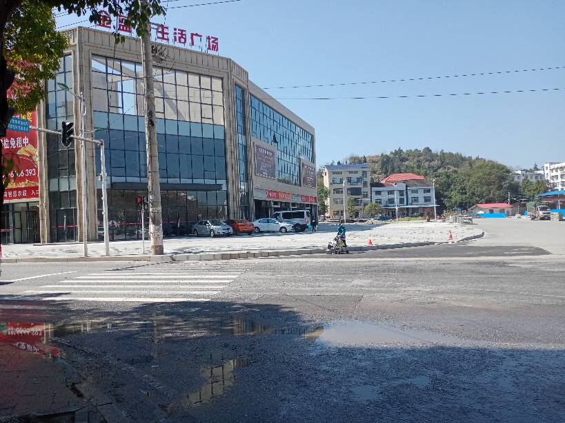 道路积水严重，不排水