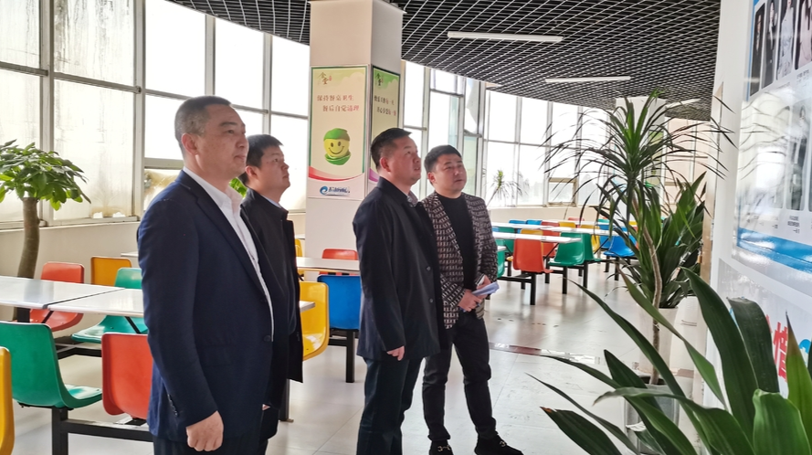 招商引资“春正暖”——南江镇赴岳开展“迎老乡、回故乡、建家乡”活动