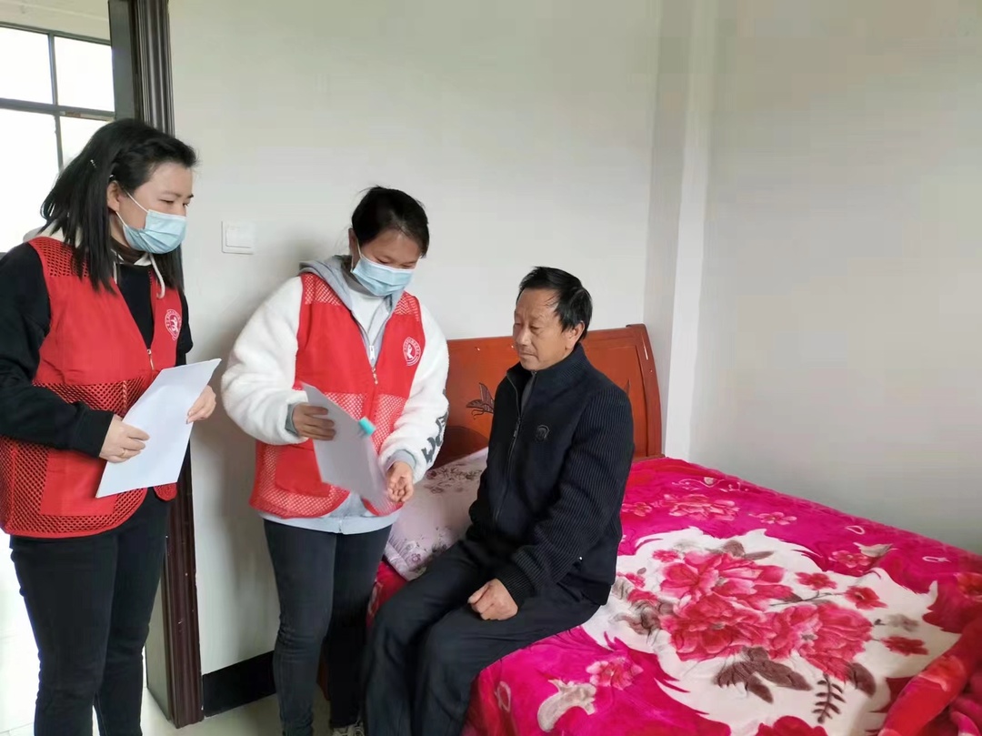 全员下沉、全心投入、全面统筹！虹桥镇开展“敲门行动”