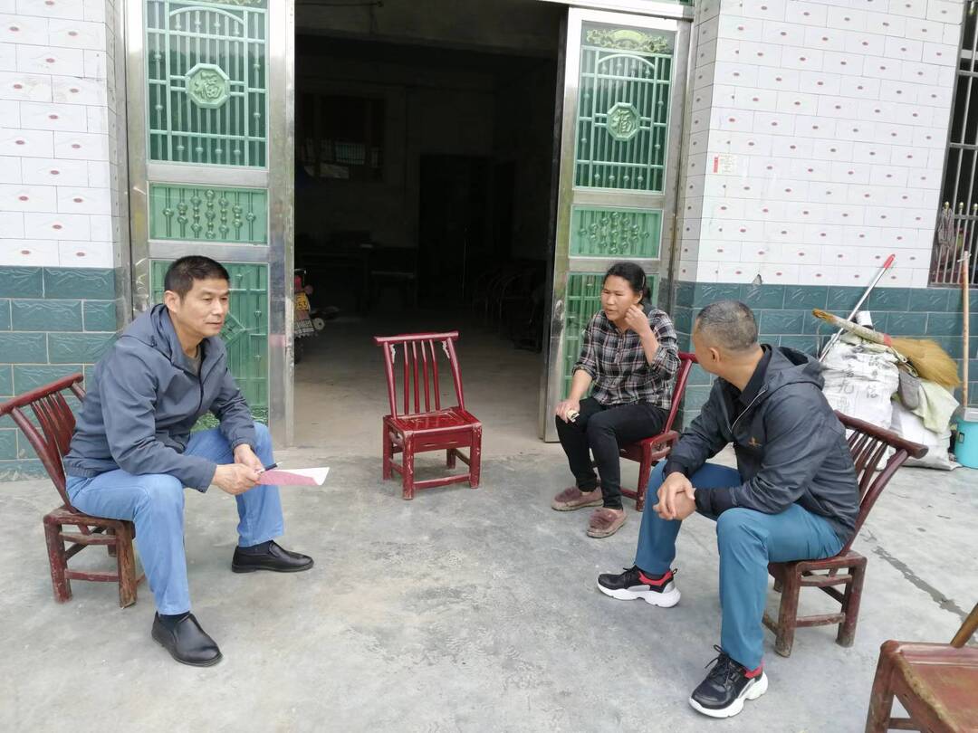 心系群众解民忧，力争项目谋发展——县公路建设和养护中心赴联点村开展乡村振兴走访调研工作