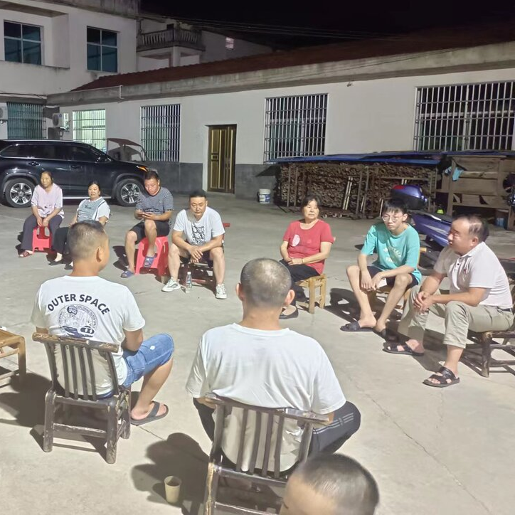 岑川镇：一场屋场会，多项工作集中推