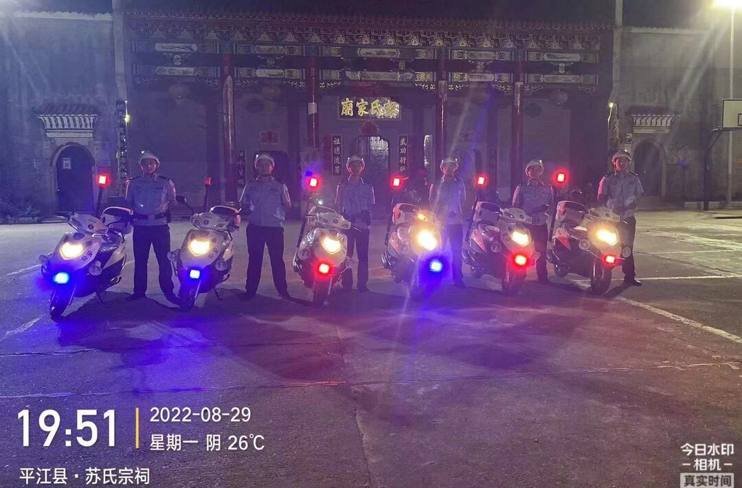 【平安创建】夜间警车灯“闪闪”，群众安全感“满满”——三墩派出所持续组织开展夜间巡逻行动