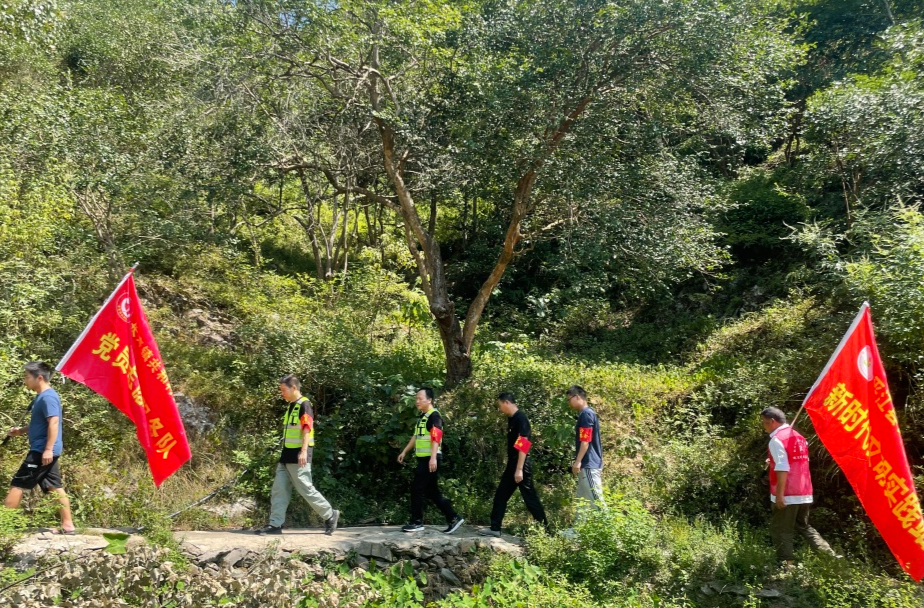 这个村庄24000亩林地十年未起山火
