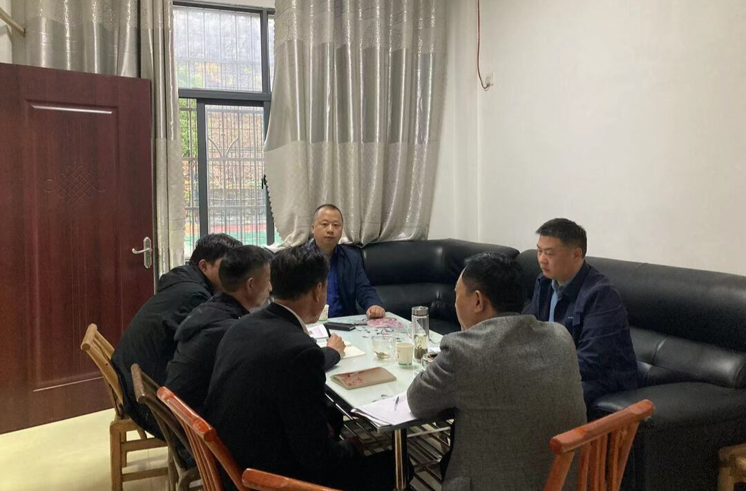 一路领跑，余坪镇医保参保进度达80%