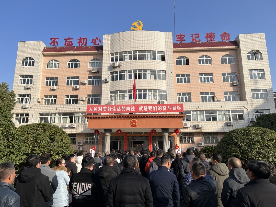 长寿镇：大年初七  开工大吉！