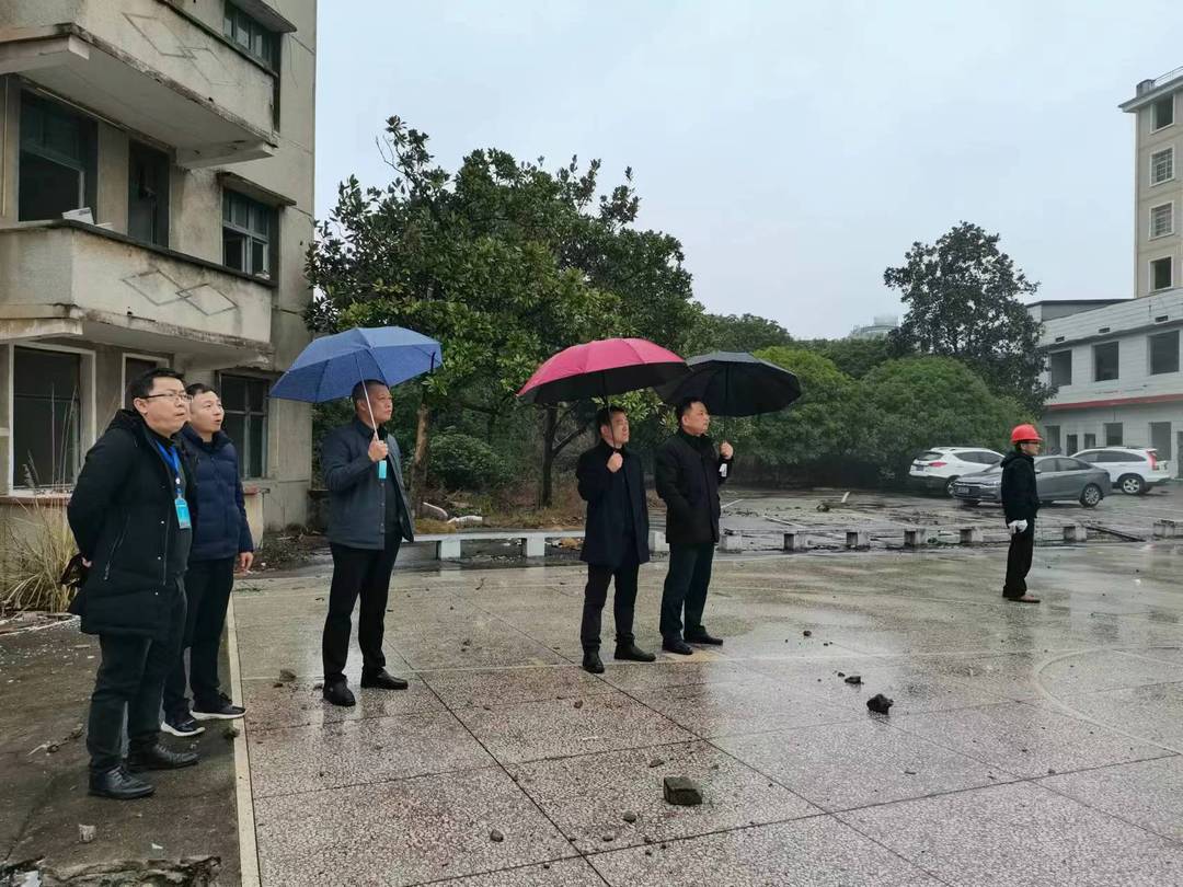 【汉昌七大战役之项目攻坚篇】三阳棚改项目拆除4栋房屋共计2300余平方米
