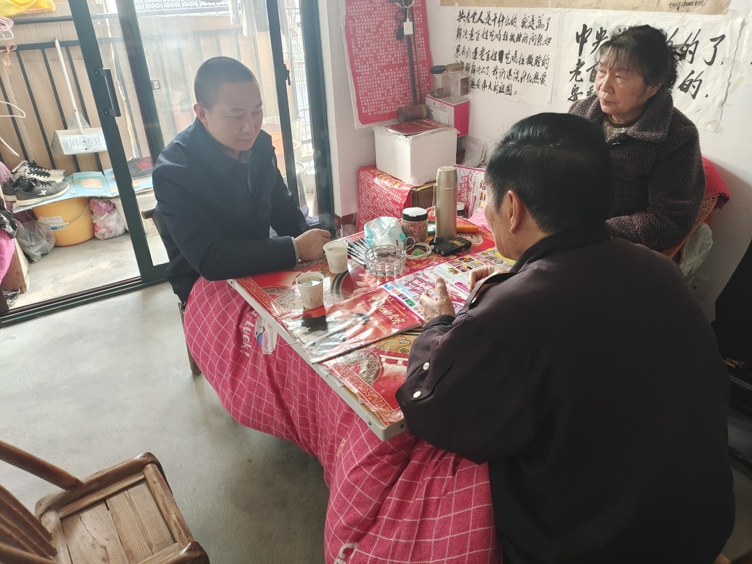 【虹桥镇“四风”系列报道ꔷ转作风】大胆用人，半年晋升中层干部的江跃海靠实干说话
