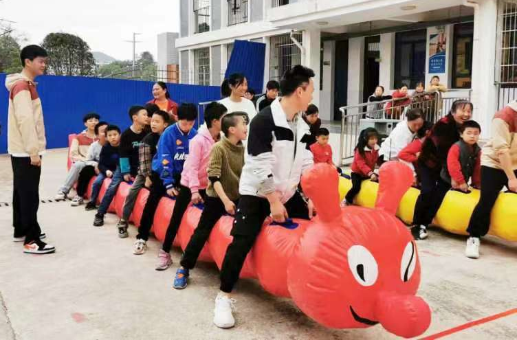 平江县特殊教育学校开展“关爱无声世界，点亮精彩人生”公益活动