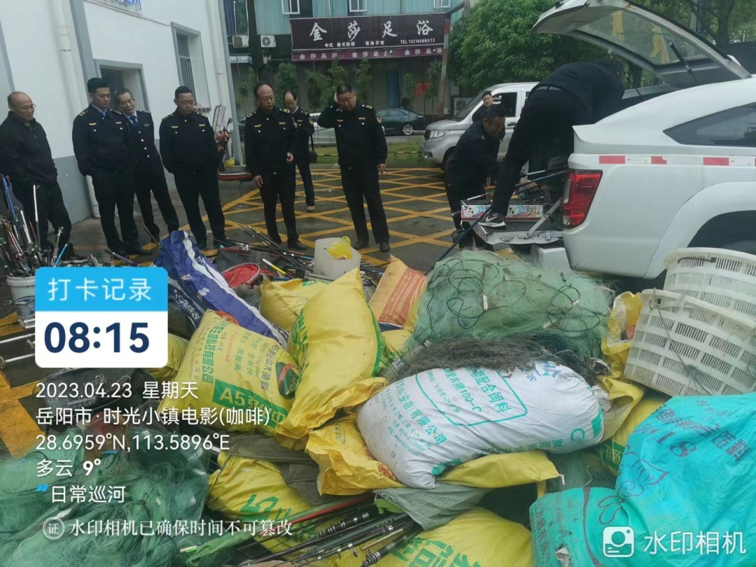 汉昌街道：  集中销毁收缴渔具 全力推进禁捕禁钓
