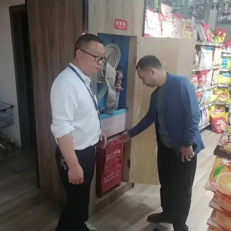 向家镇 紧抓安全不松懈  筑牢安全“防火墙”