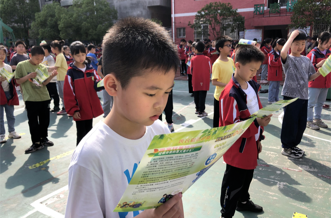 “岳分类，岳美好”——长寿镇开展垃圾分类进校园活动