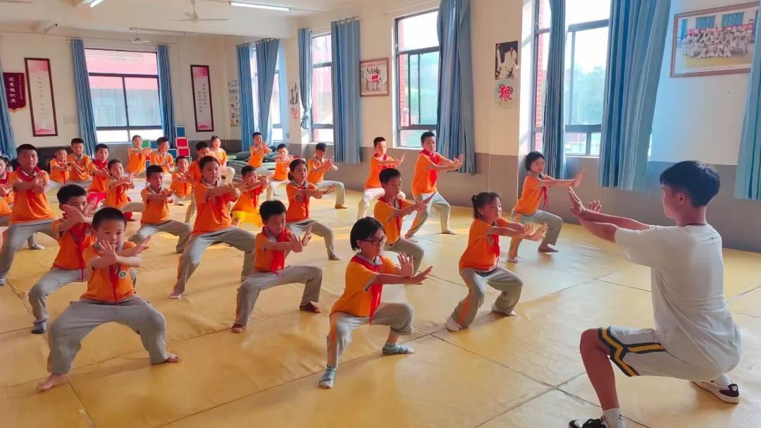平江县思源实验学校：扬武术之魂，展少年风姿