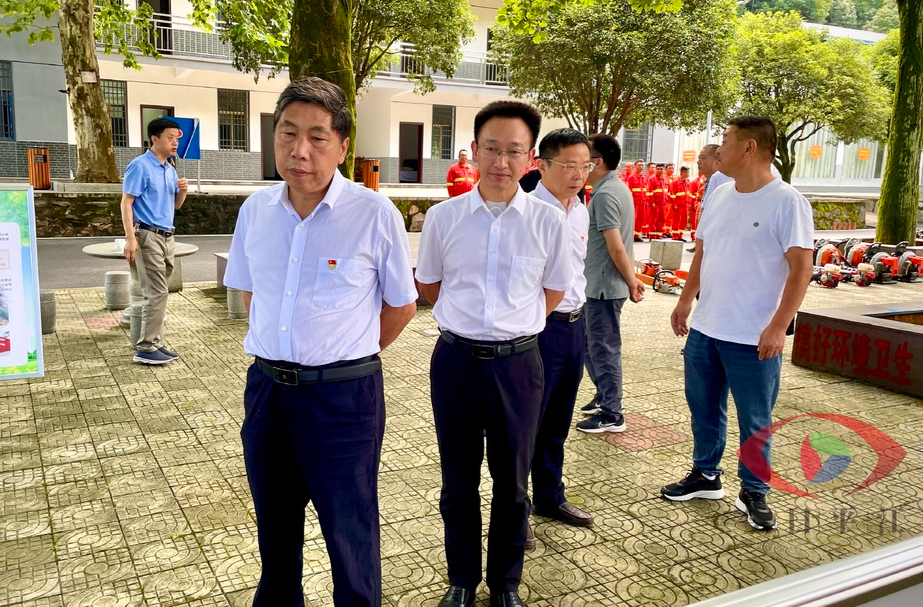 省林业局来平调研林业工作