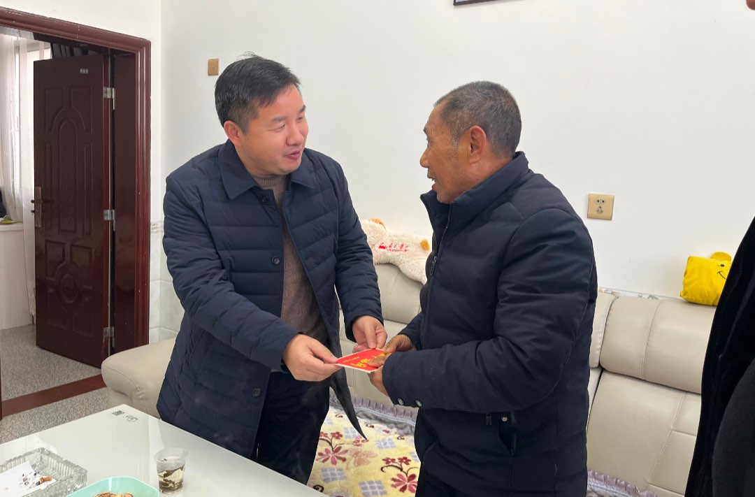 【岁末送温暖 慰问情谊满】系列一：全员出动大走访 南江遍地涌暖流