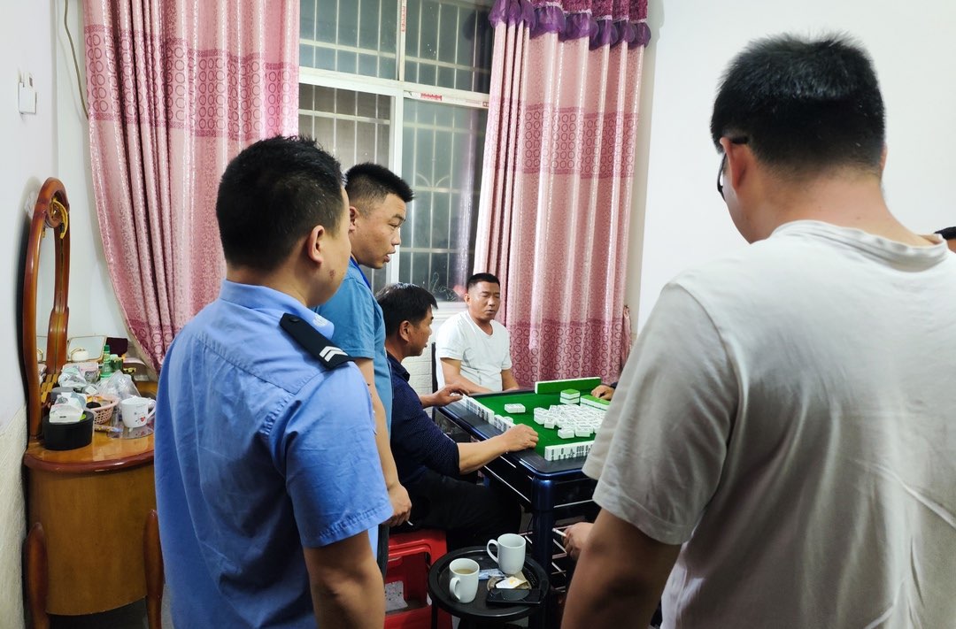 板江乡：开展麻将馆专项整治行动