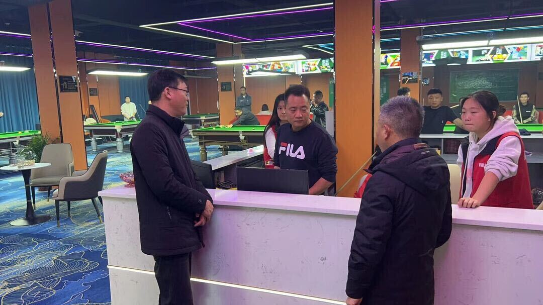 【利剑护蕾·雷霆行动】长寿镇多部门联合开展重点场所清查行动