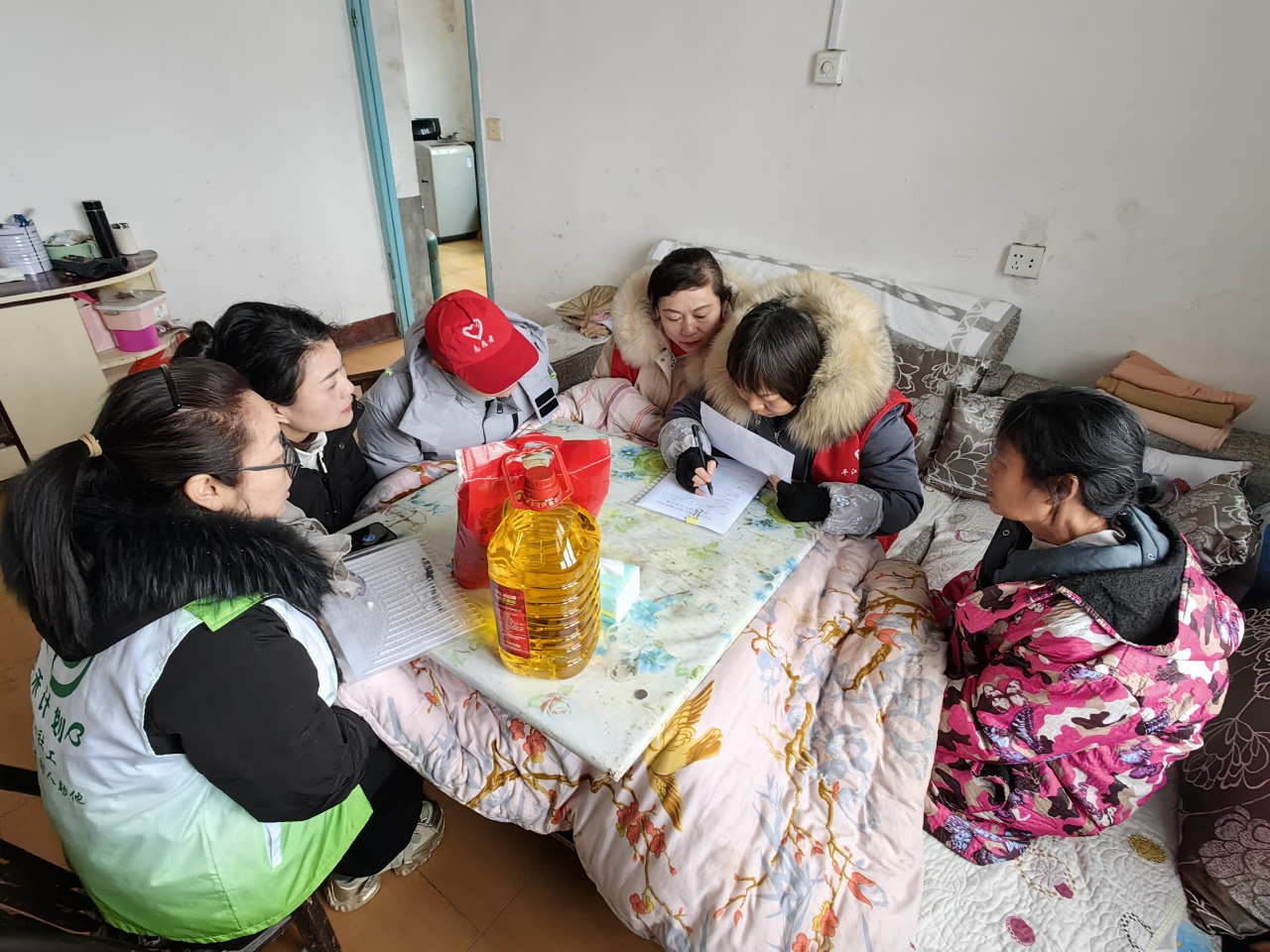 【利剑护蕾·雷霆行动】长寿镇入户走访特殊困难儿童