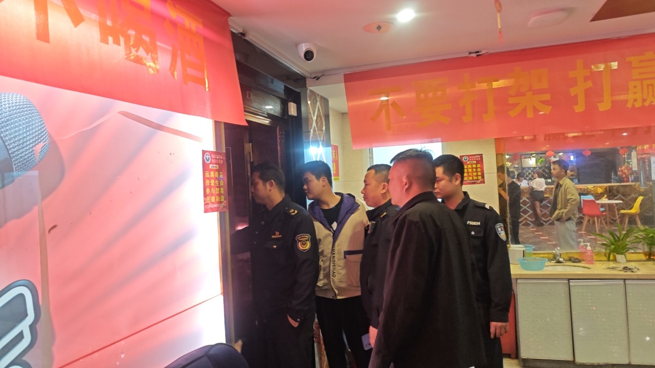 【利剑护蕾·雷霆行动】长寿镇聚力成“剑”，守护“未”来