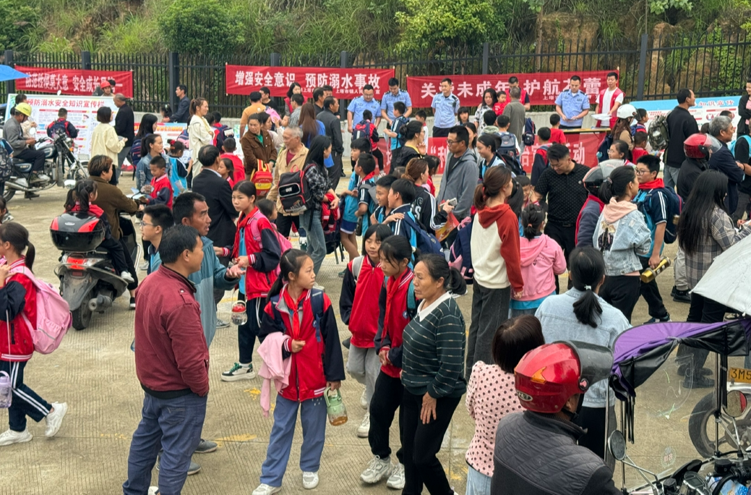 上塔市镇全面开展“安全生产月”活动