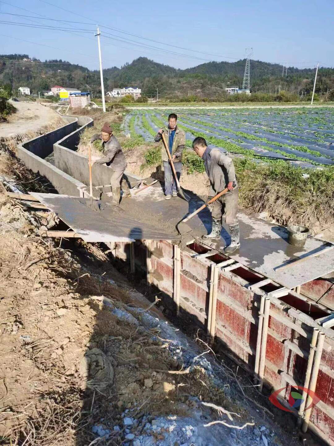 江东村精准监督 严守耕地红线