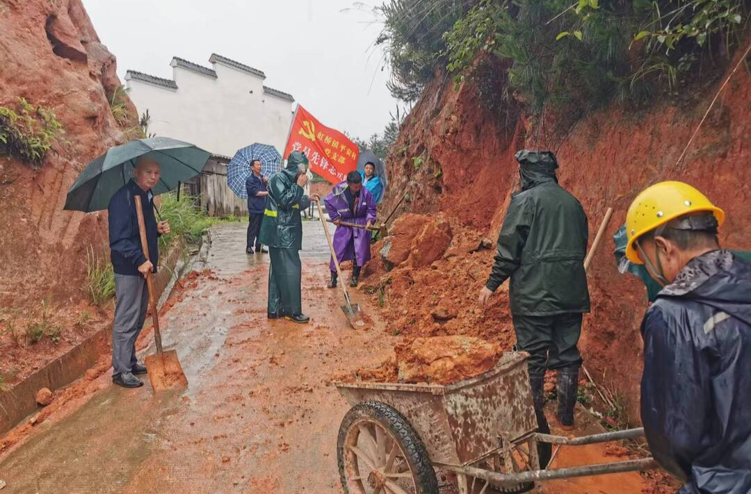 虹桥镇：逆流而上奔赴防汛考场