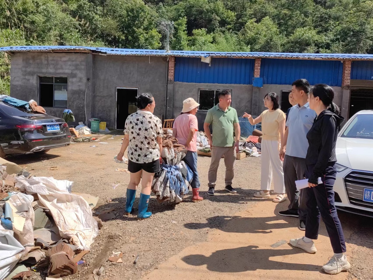 向家镇：积极投身灾后重建，助力企业复工复产
