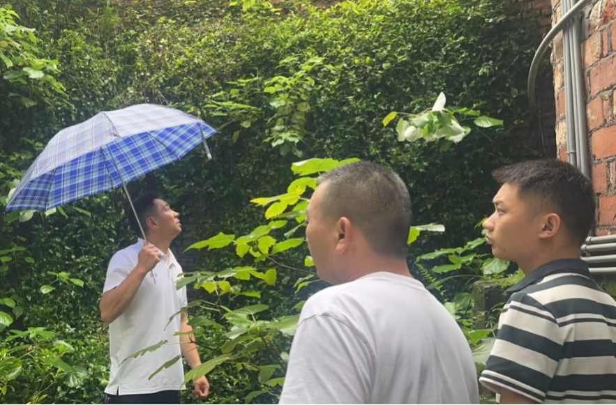 当好房屋守护人，打赢汛期攻坚战——平江县住建局统筹开展自建房安全隐患排查工作