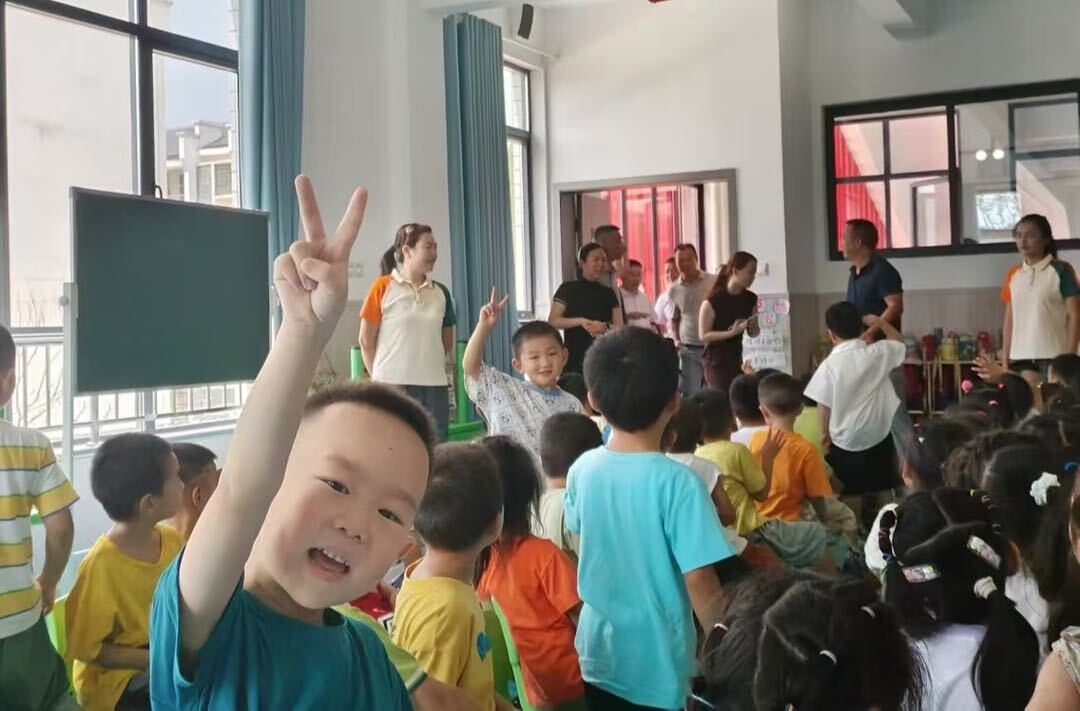 殷切期盼，推动高质量教学--板江乡中心幼儿园举行开园典礼