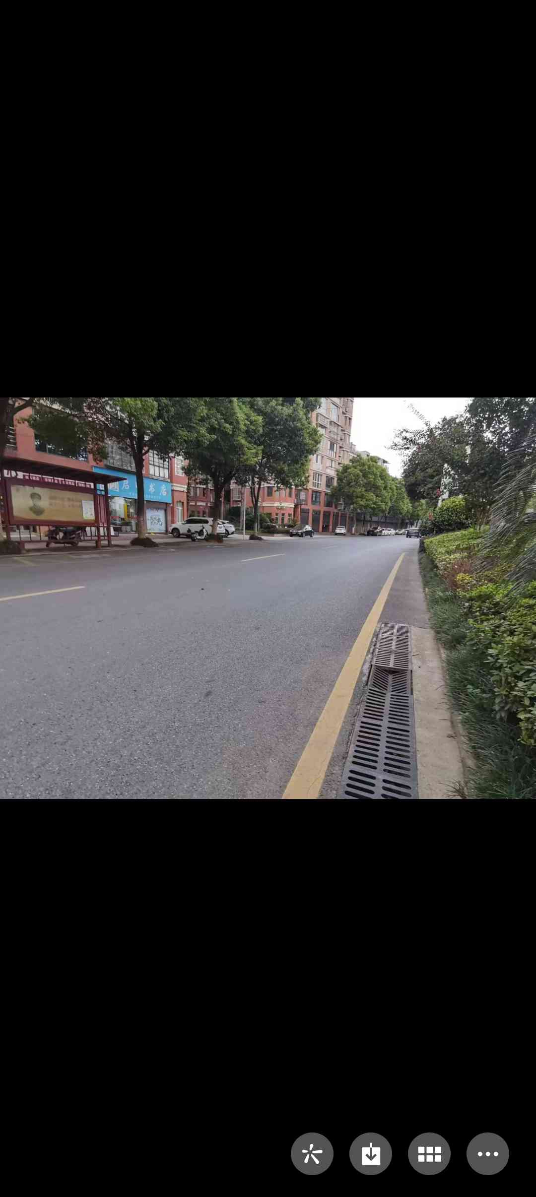 沟盖板损坏