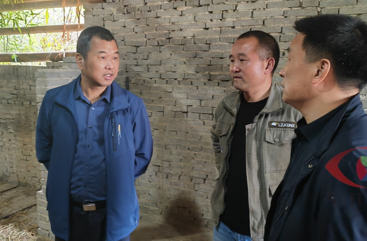 周晓辉率队开展“秸秆禁烧及综合利用”专项民主监督活动