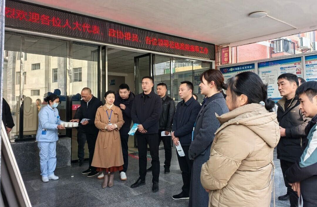 上塔市镇组织开展“两代表一委员”集中视察活动