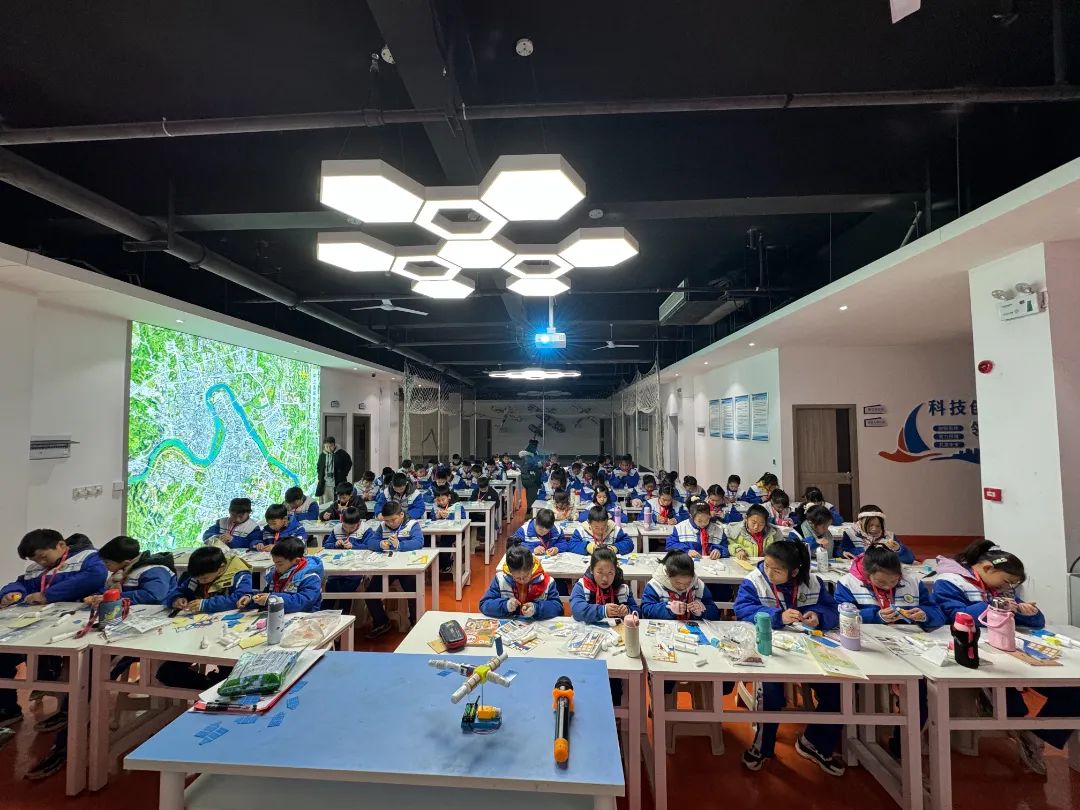 科普暖冬 走进社会大课堂