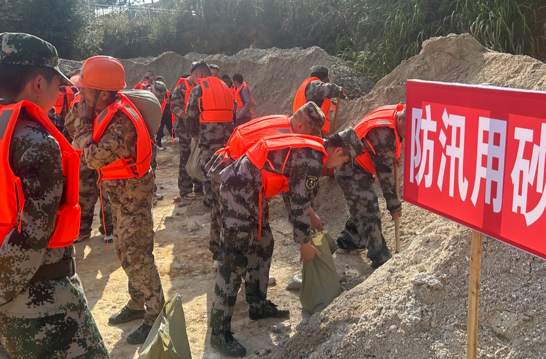 梅仙镇：开展水库巡查员培训暨防汛应急演练