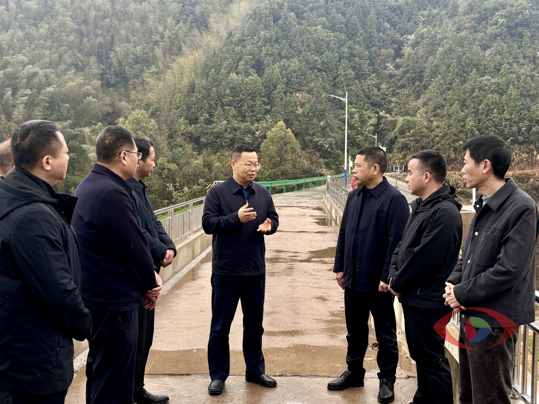 陈阁辉到我县督导防汛备汛及山区防灾工作