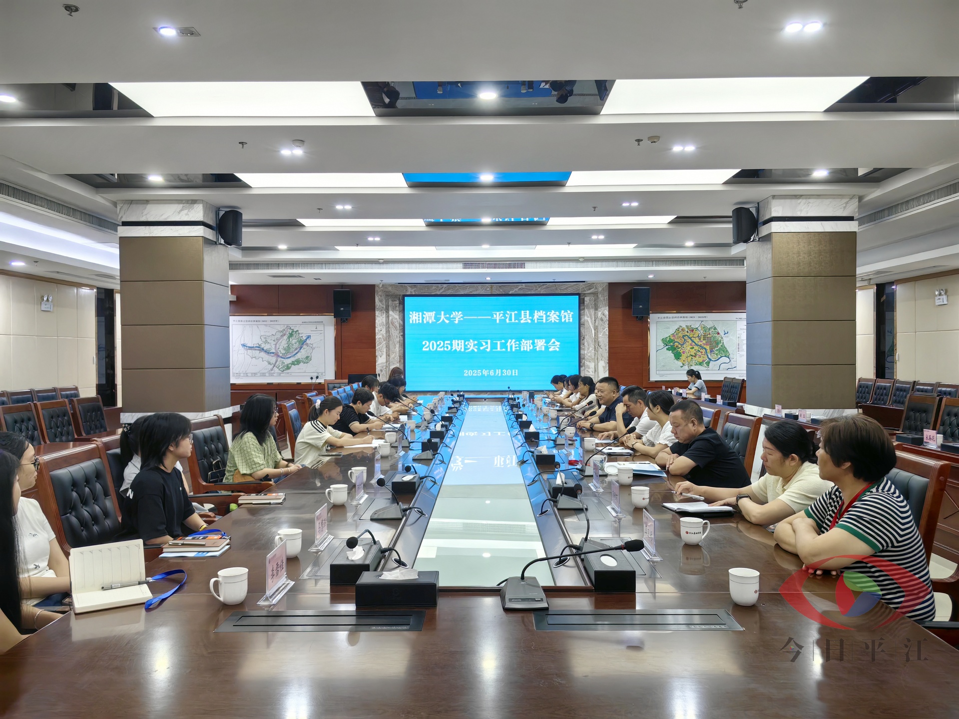 县档案馆与湘潭大学开启第五批实习合作