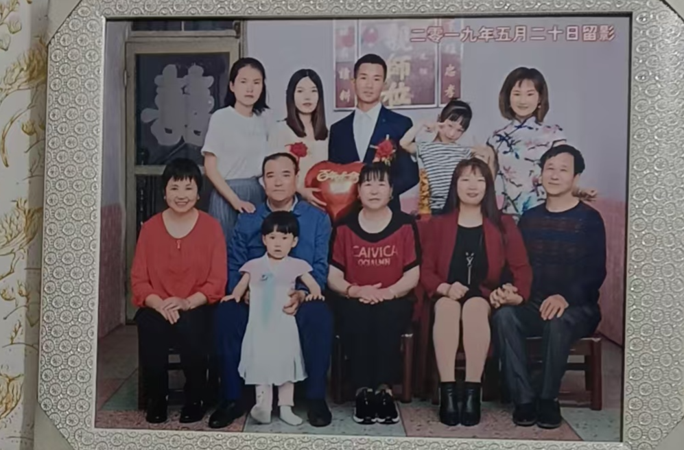 月圆平江，有些团圆，隔着山海